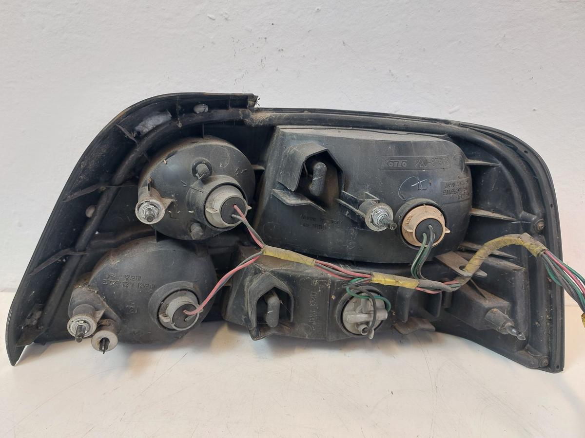 Mitsubishi Galant EA0 Avance R&uuml;ckleuchte links R&uuml;cklicht Heckleuchte Limo