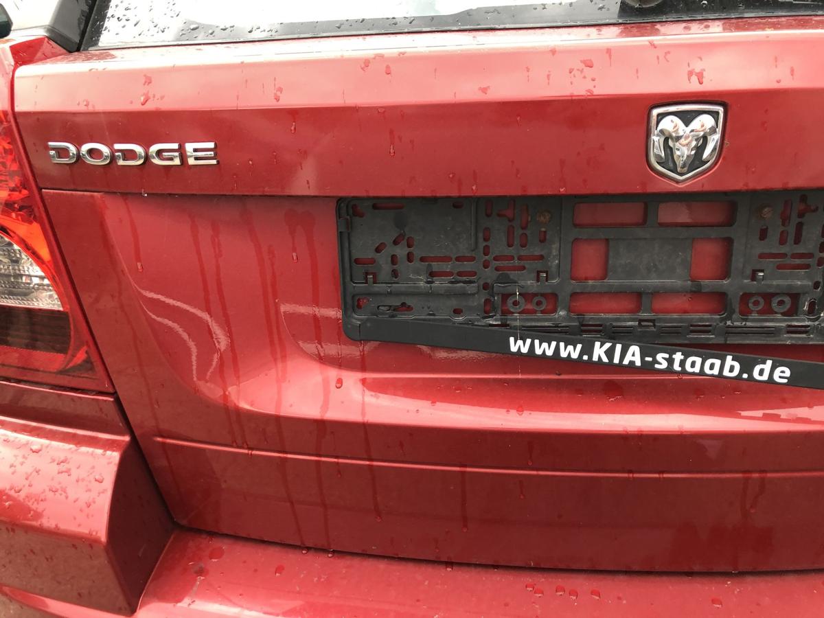 Dodge Caliber PK Heckklappe mit Heckscheibe Anrostungen weinrotmet.