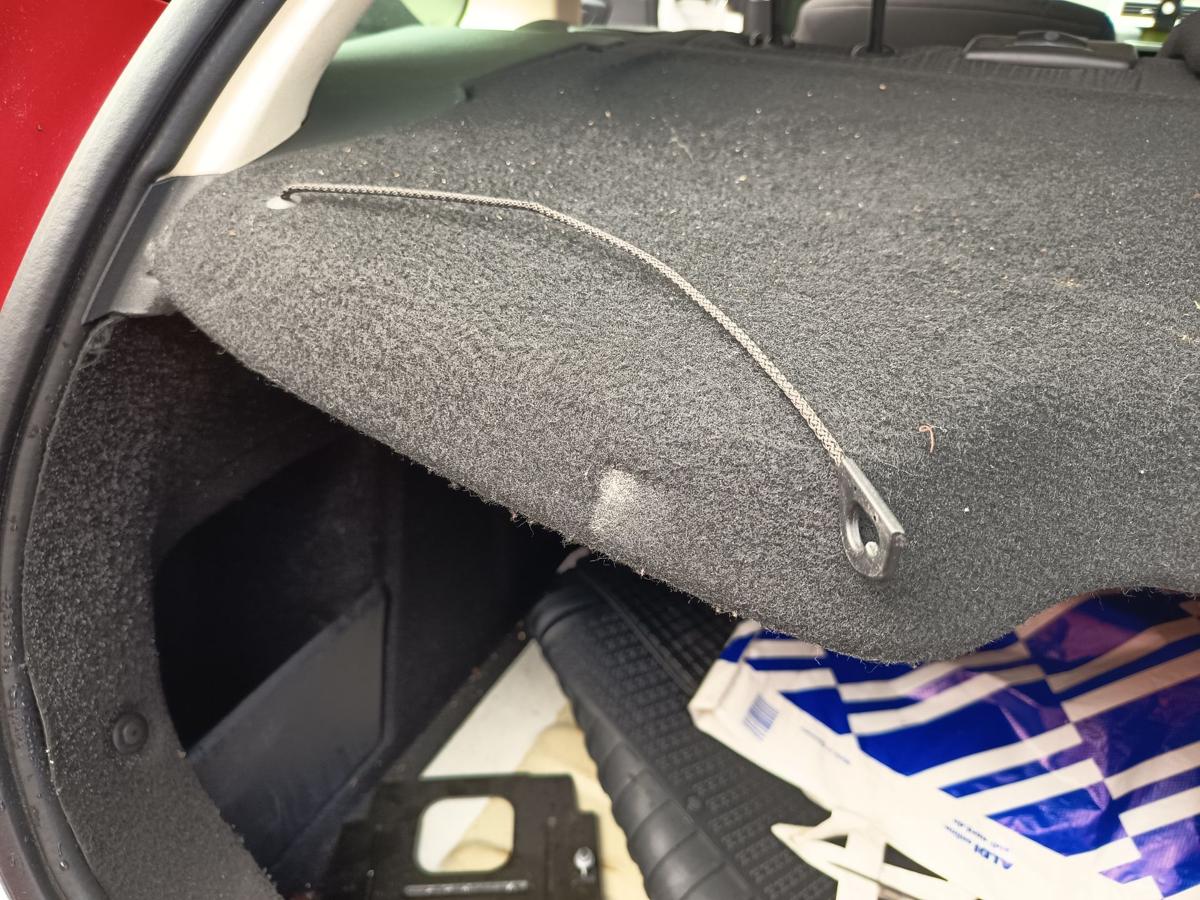 Citroen C4 original Hutablage Abdeckung Lade/Kofferraum schwarz Bj 2008