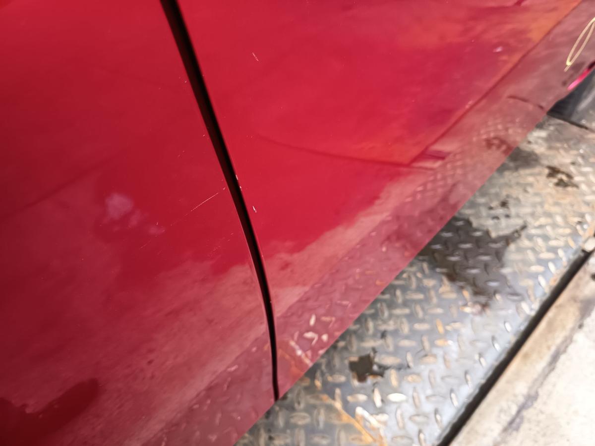 Nissan Micra K13 original T&uuml;r vorn rechts Beifahrer AY4 Kaminrot Bj 2013