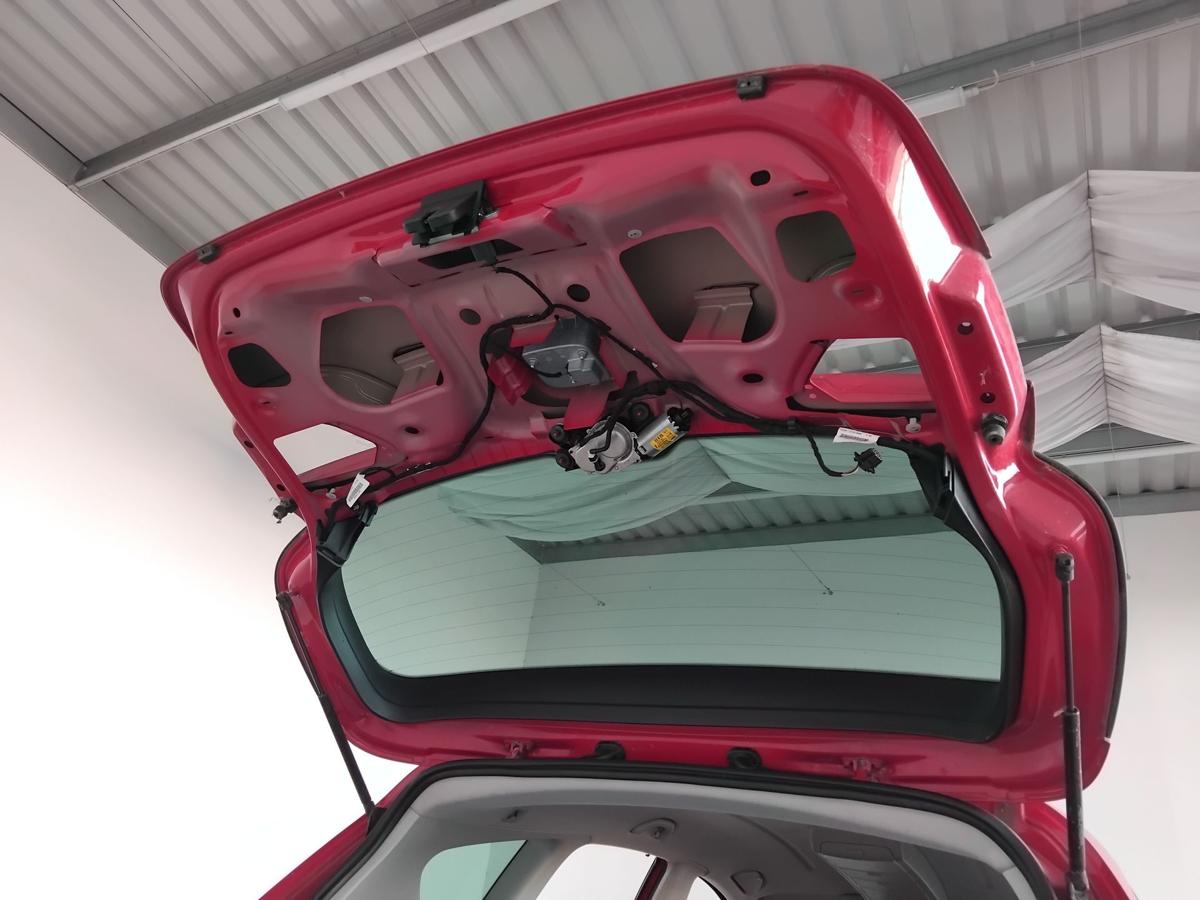Seat Altea XL 5P Heckklappe emocionrot LS3H mit Heckscheibe dunkel BJ2008