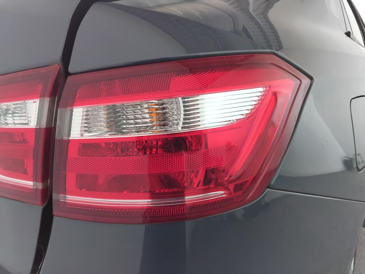 Lada Vesta GF Limousine orig R&uuml;ckleuchte Heckleuchte rechts au&szlig;en 4-t&uuml;rig BJ2019