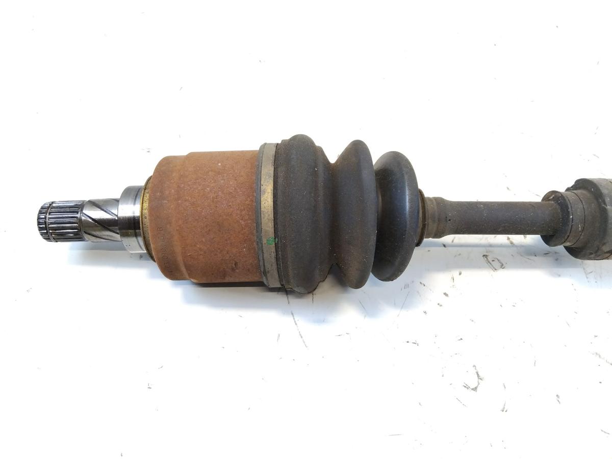 Nissan Micra K11 orig.Antriebswelle Gelenkwelle vorn rechts 1.0 44kw CG10 BJ2001