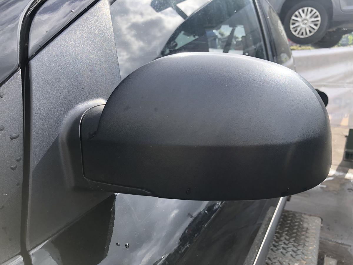 Hyundai Getz original Aussenspiegel links manuell unlackiert Bj 2008