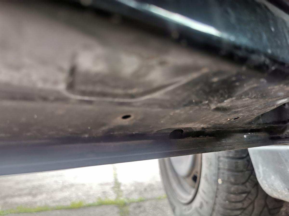 Peugeot 207SW Fahrertür Tür Autotür vorn links Rohbau EXL Obsidianschwarz TEXT