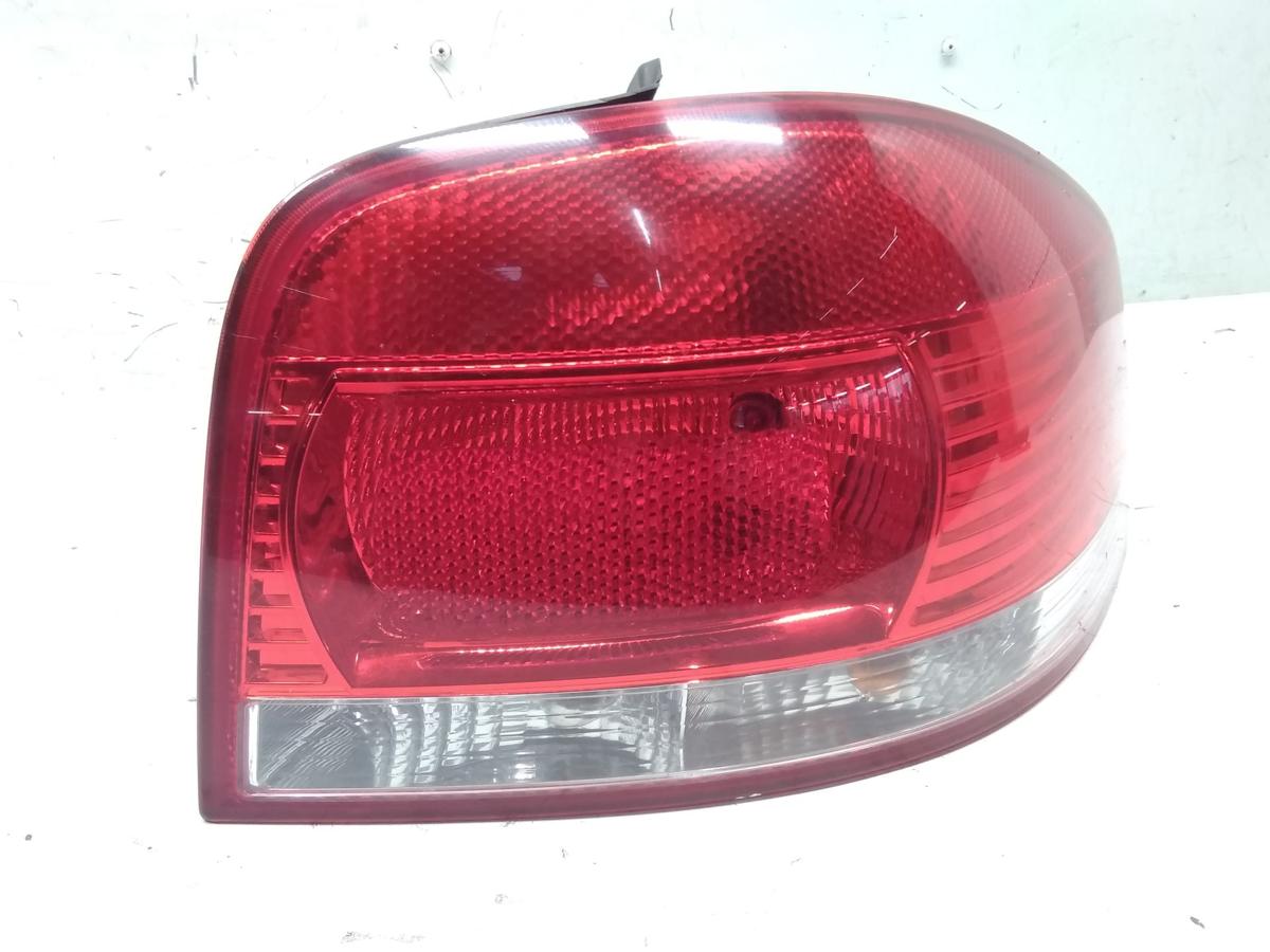 Audi A3 8P 3-Türer original Rückleuchte Heckleuchte rechts BJ2003
