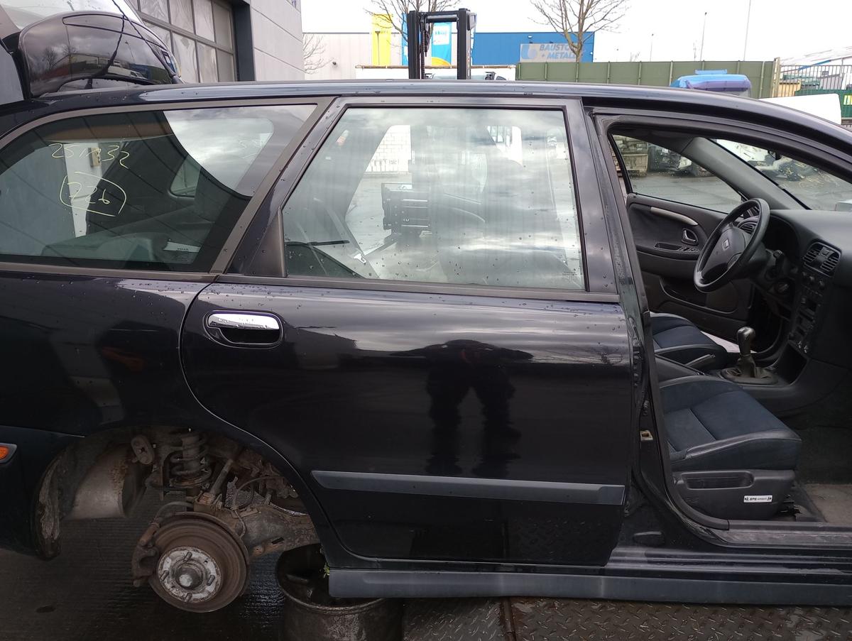 Volvo V40 original Tür hinten rechts Fond 346 Black Sapphire Bj 2002