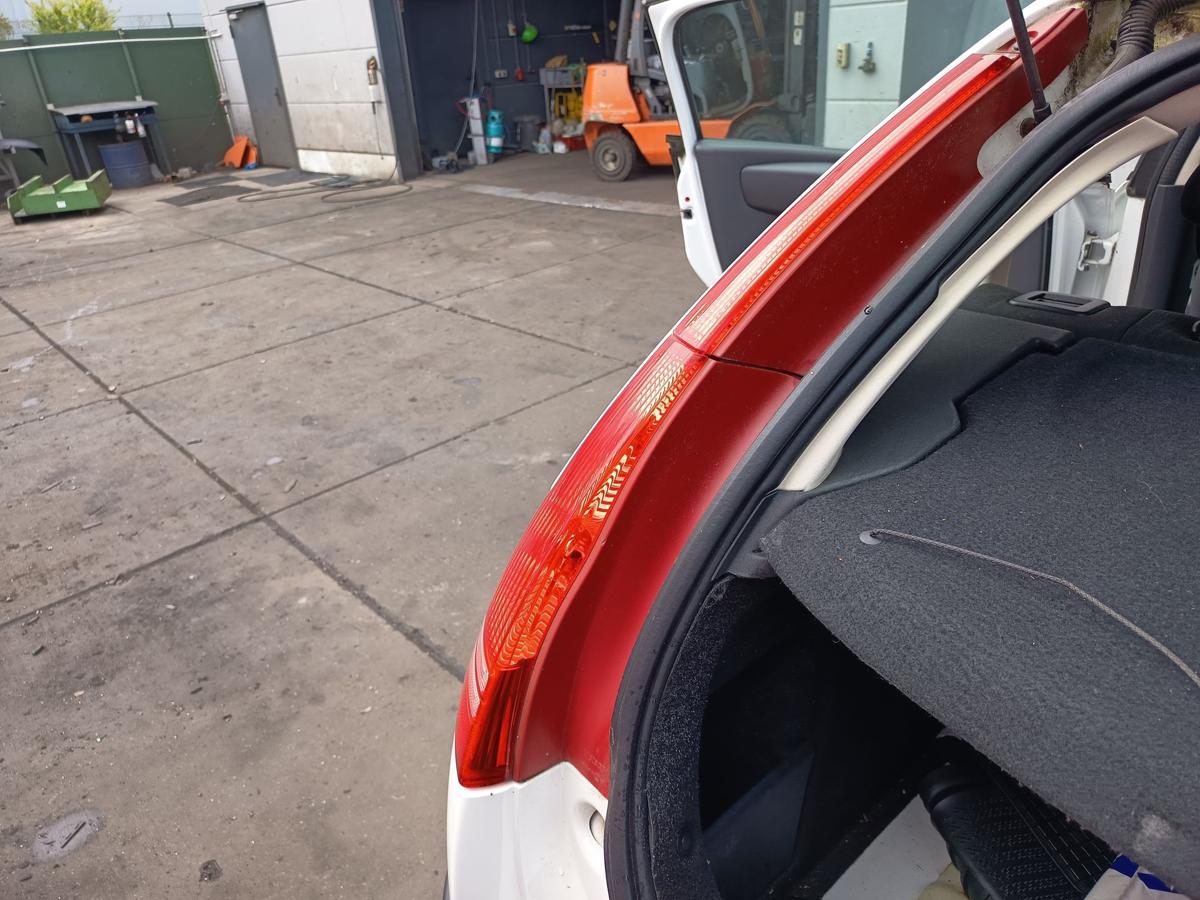 Citroen C4 original Rückleuchte links komplett Heck/Schluss/Licht Bj 2008