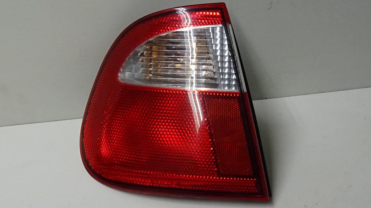 Seat Cordoba Bj1999 Rückleuchte Rücklicht außen links 6K5945095G 89300711