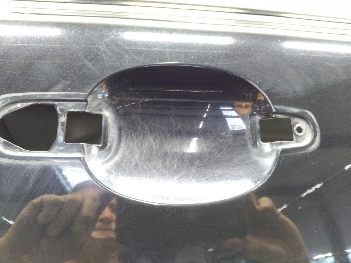 Volvo V70 III T&uuml;r vorn rechts Beifahrert&uuml;r schwarzmetallic blacksapphire Bj.2010