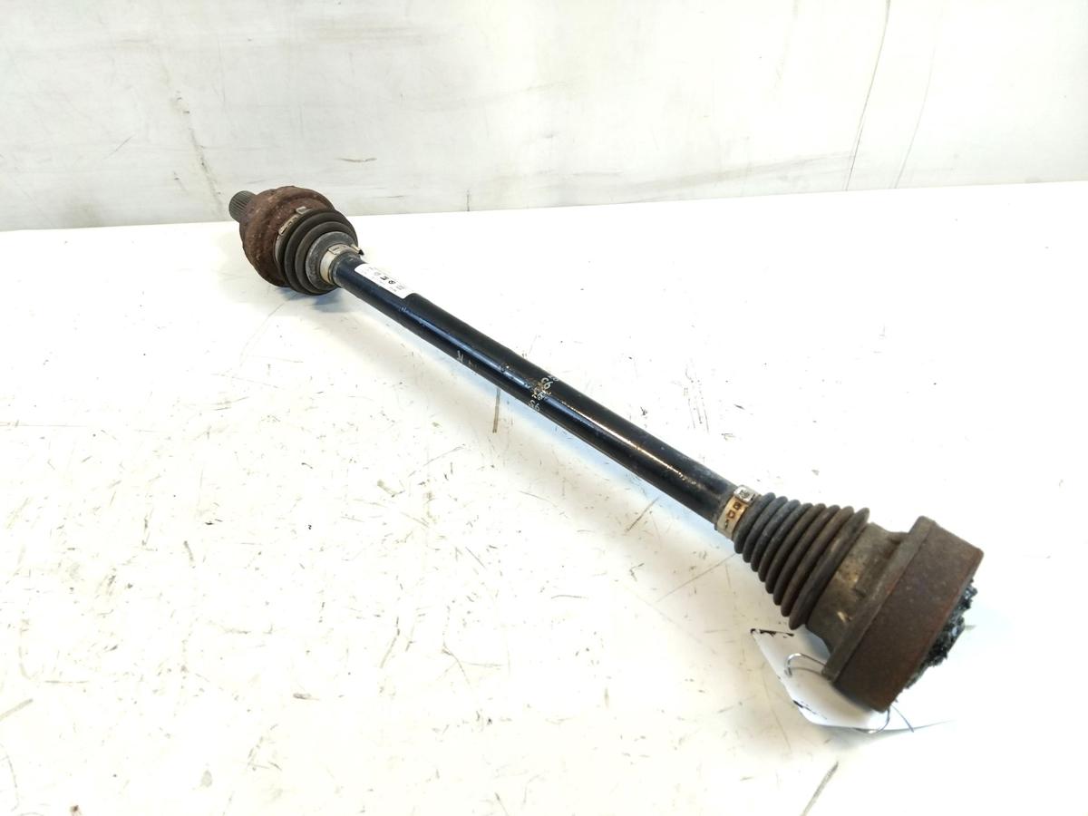 VW Tiguan 5N2 original Antriebswelle Gelenkwelle hinten rechts Bj.2011