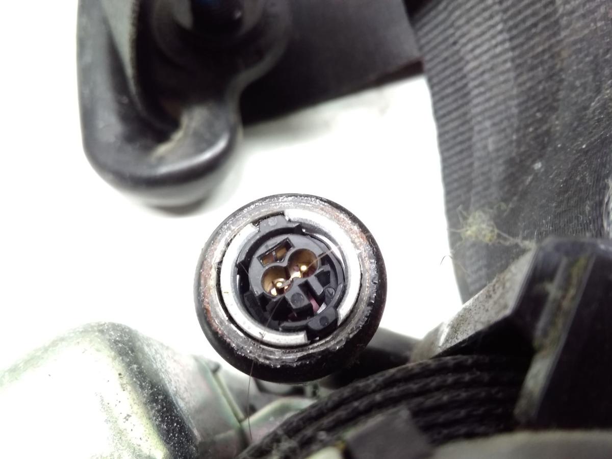 Ford Focus 3 original Sicherheitsgurt vorn links schwarz unfallfrei Bj.2015 BM5161295AEW
