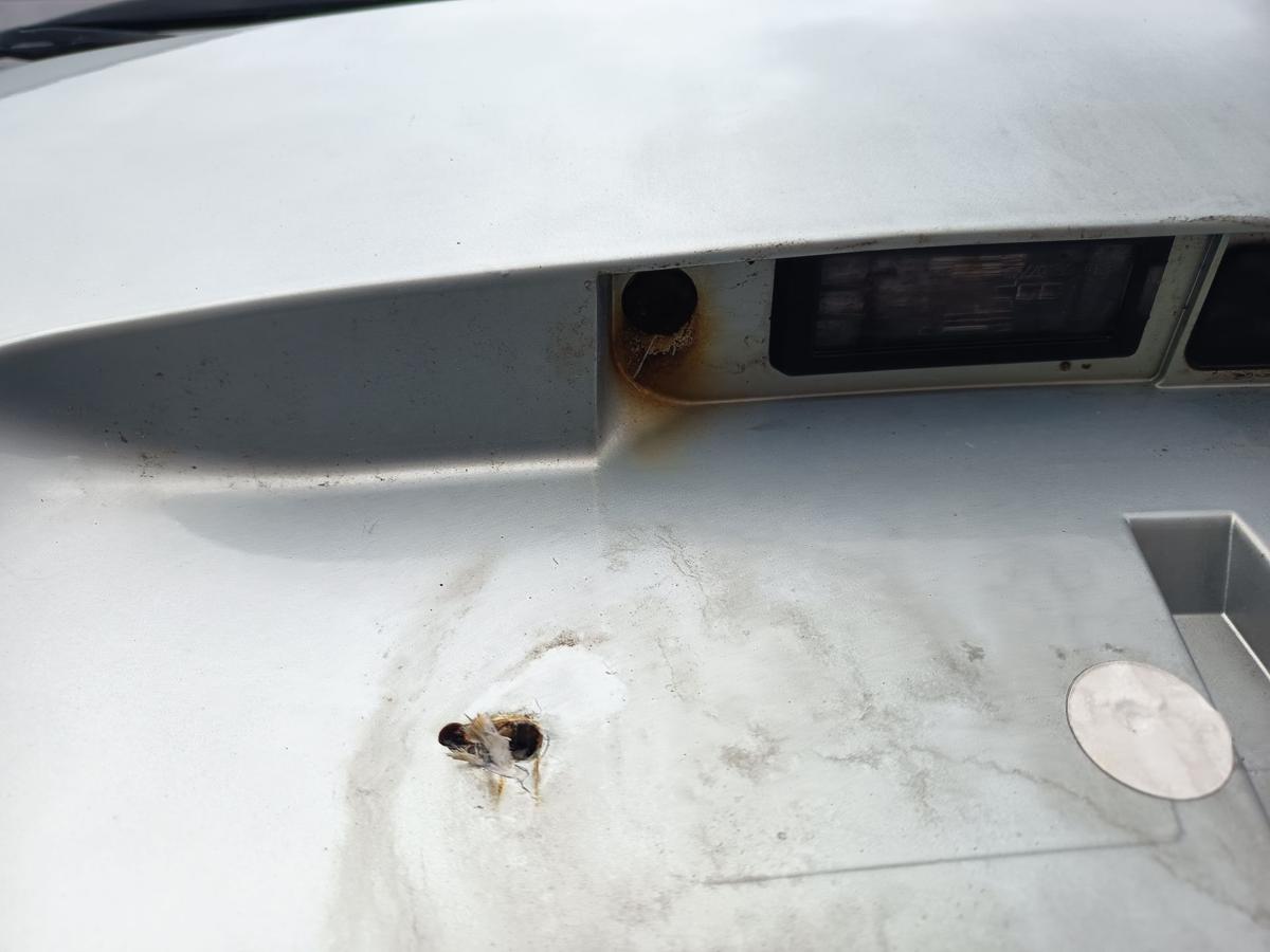 Renault Laguna II original Heckklappe mit Ausstellscheibe 64 Granitsilber Bj2001