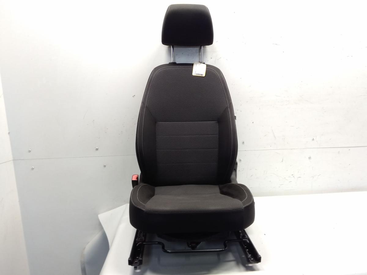 Skoda Rapid NH orig Sitz vorn links Fahrersitz Stoff dunkelgrau beheizt BJ2013