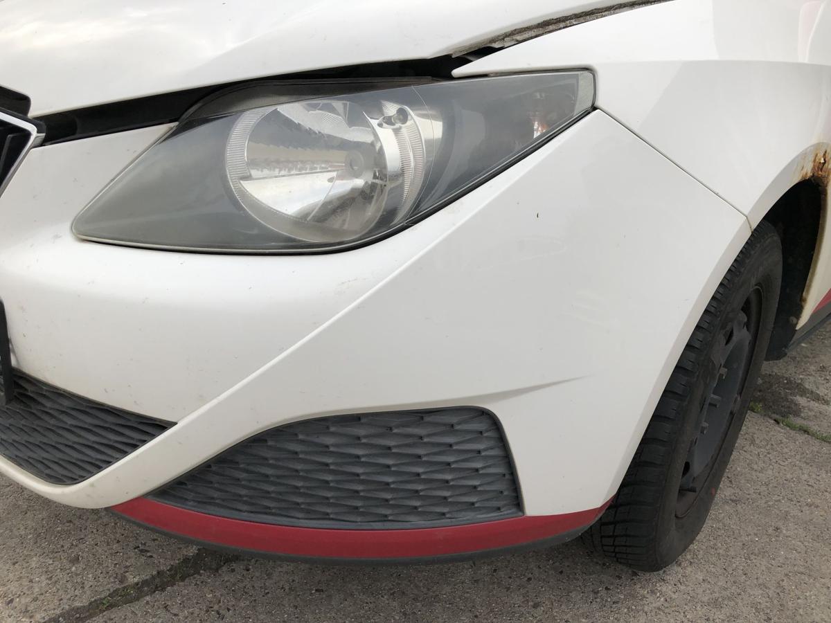Seat Ibiza 6J Sto&szlig;f&auml;nger vorn Frontsch&uuml;rze Sto&szlig;stange Front LB9A Candywei&szlig;
