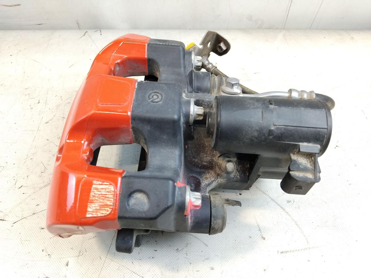 Tesla Model Y Performance original Bremssattel Hinterachse rechts Brembo BJ2023