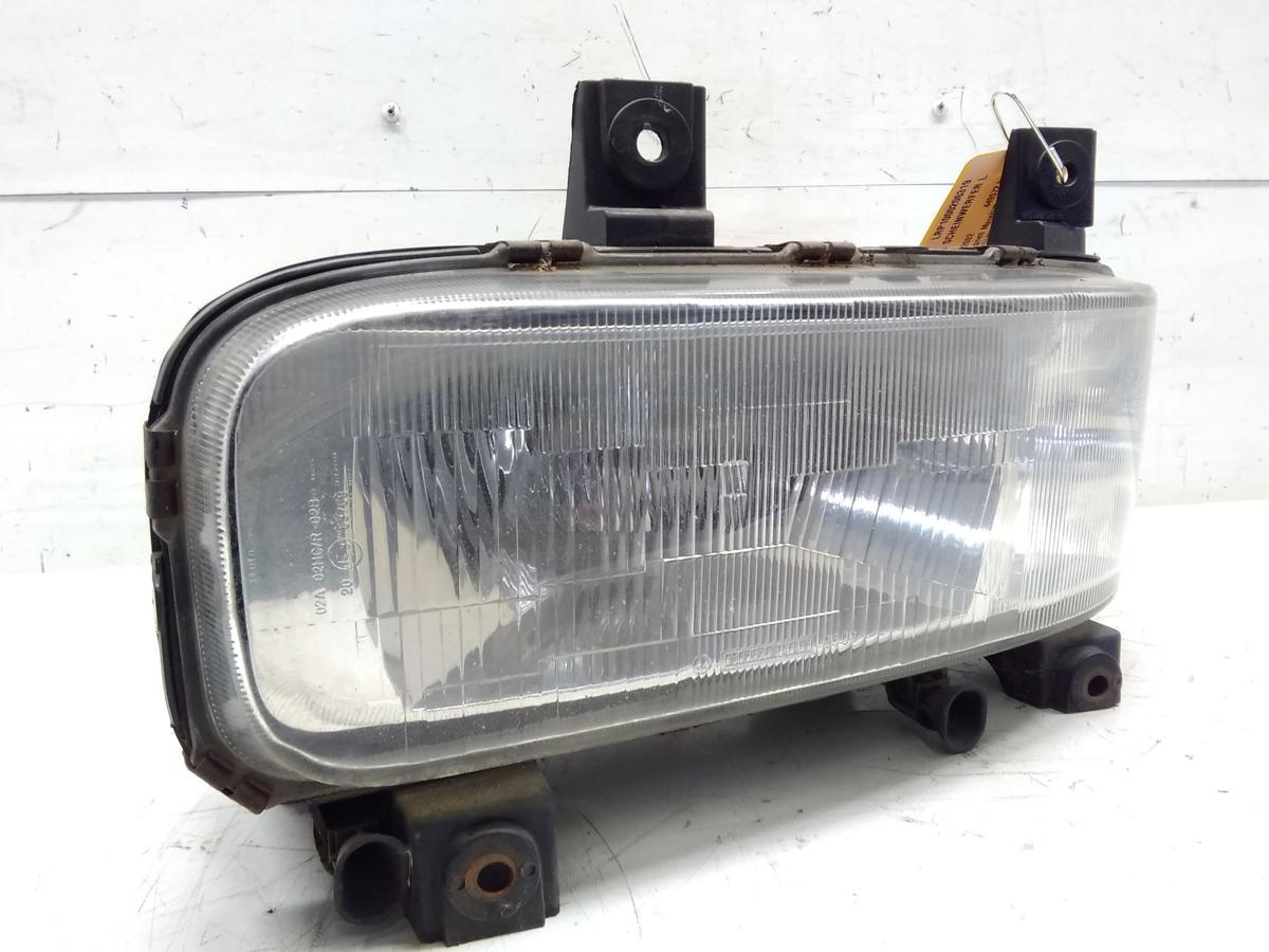 Mercedes Atego 1 970.01 original Scheinwerfer links mit LWR 24Volt Bj.2002