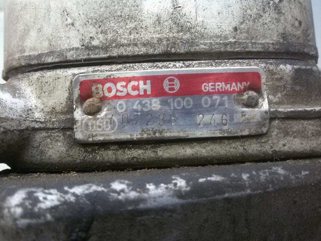 Mercedes Benz W 123 Mengenteiler Luftmengenmesser 0438120116 ohne Test Defekt
