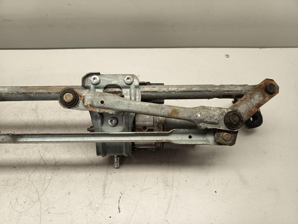 VW Golf V Kombi original Wischermotor vorne mit Gest&auml;nge Baujahr 2008