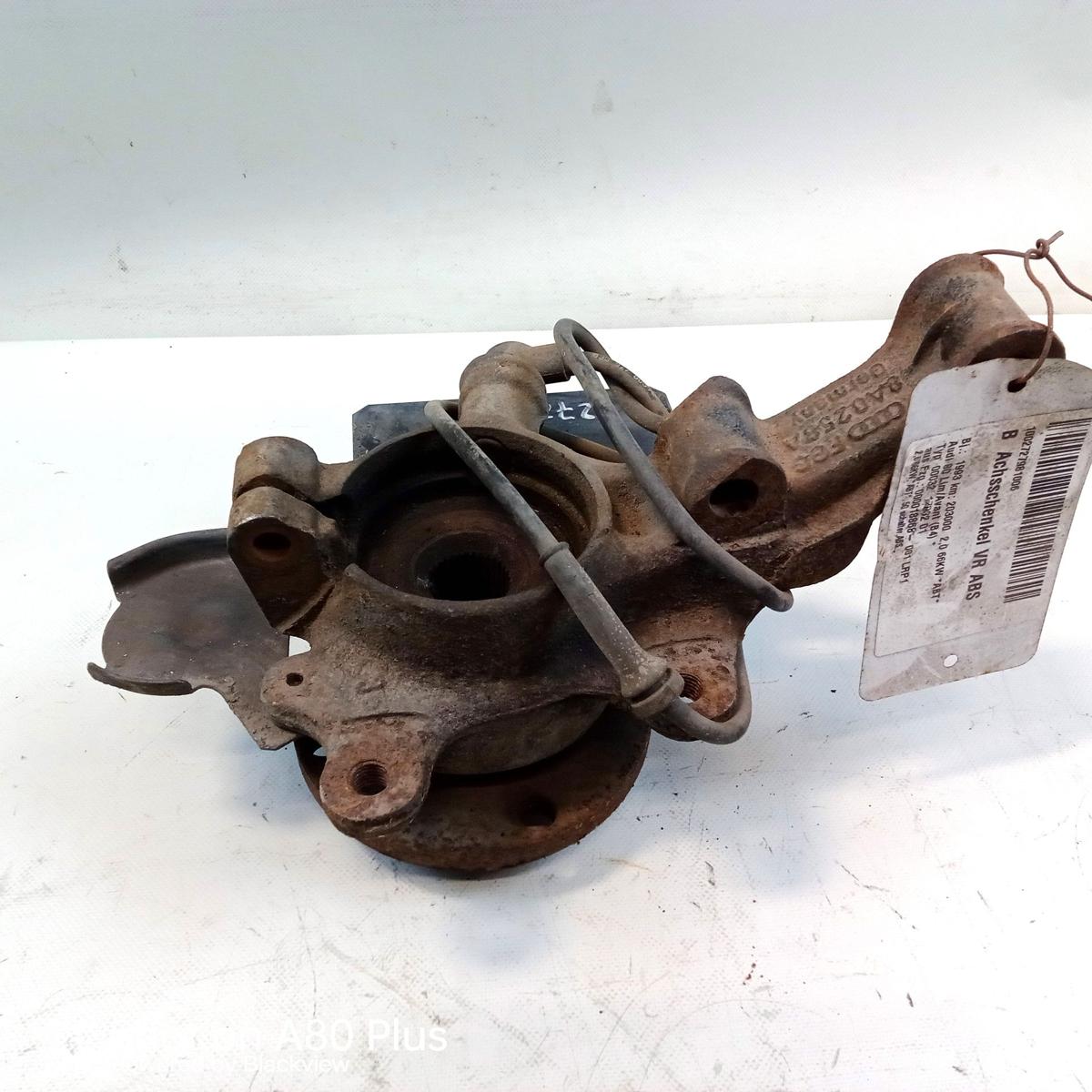 Audi 80 B4 original Achsschenkel vorn rechts 2.0 66kw BJ1993