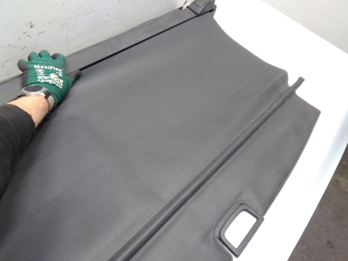 Opel Astra H Caravan original Laderaumrollo Kofferraumabdeckung Bj.2008 Opel Astra H Caravan original Laderaumrollo Kofferraumabdeckung Bj.2008