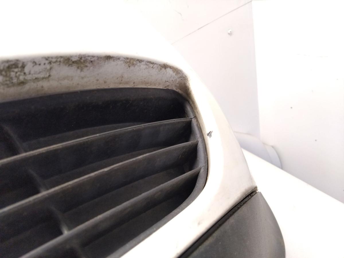 Audi A4 B5 original Sto&szlig;f&auml;nger Sto&szlig;stange vorn LY9G Casablancawei&szlig; BJ1998