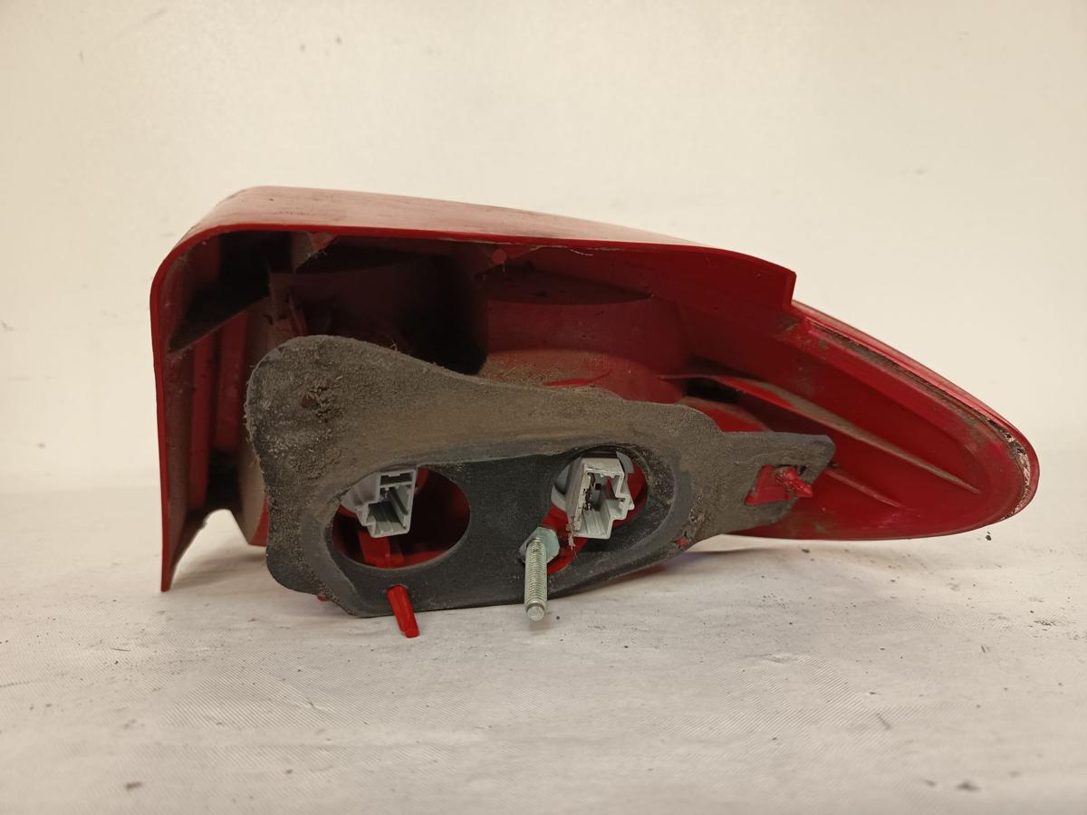 Mazda 2 DY Bj 2005 original Heck/Rück/ Schlussleuchte hinten links aussen