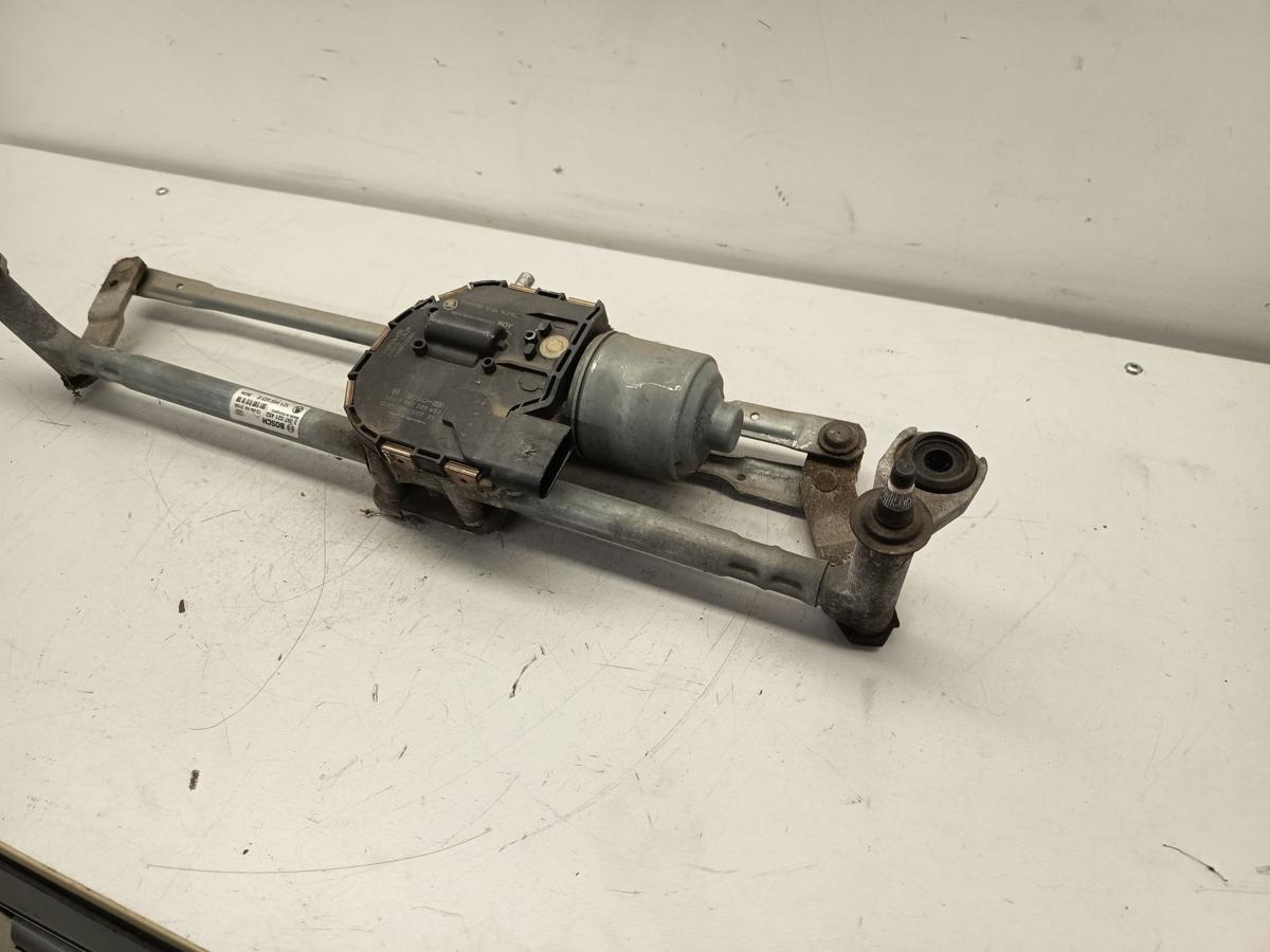 Skoda Octavia II 1Z original Wischermotor vorn/Front mit Gest&auml;nge Bj 2012
