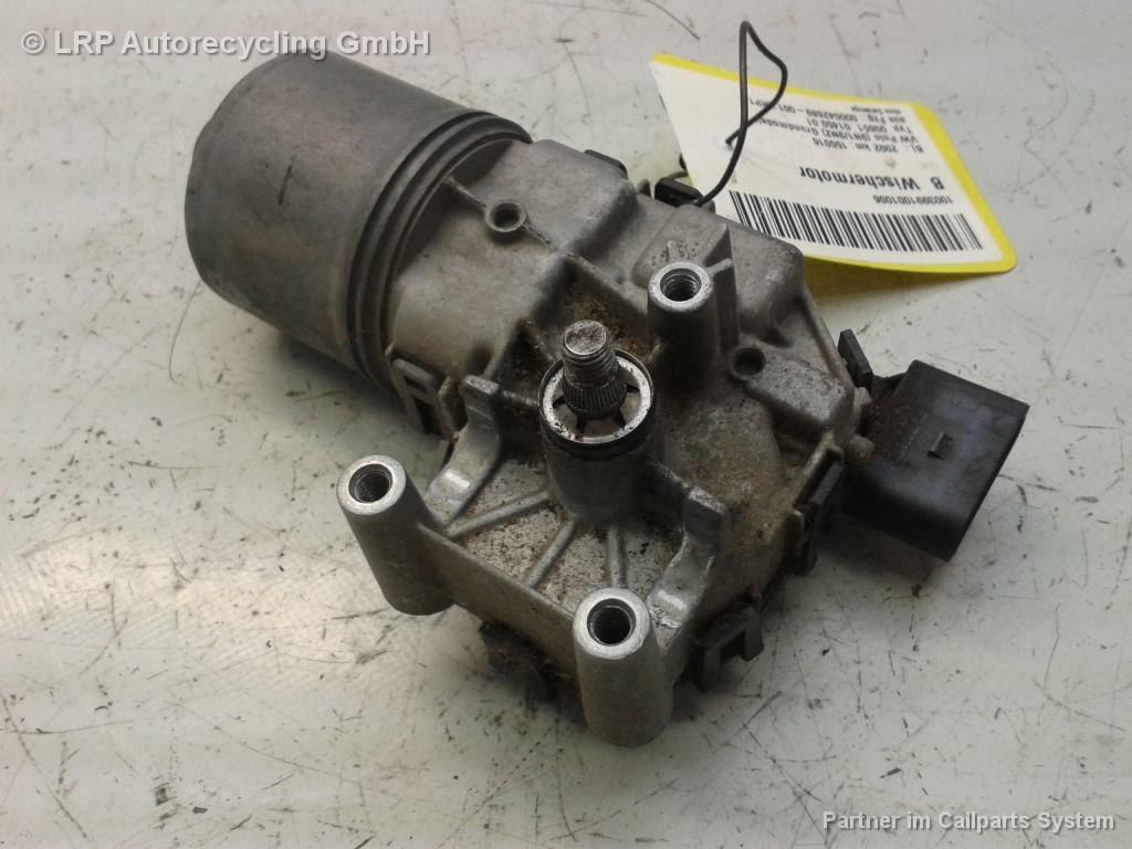 VW Polo 9N Wischermotor vorn 6Q1955119A 0390241524 BOSCH BJ2002