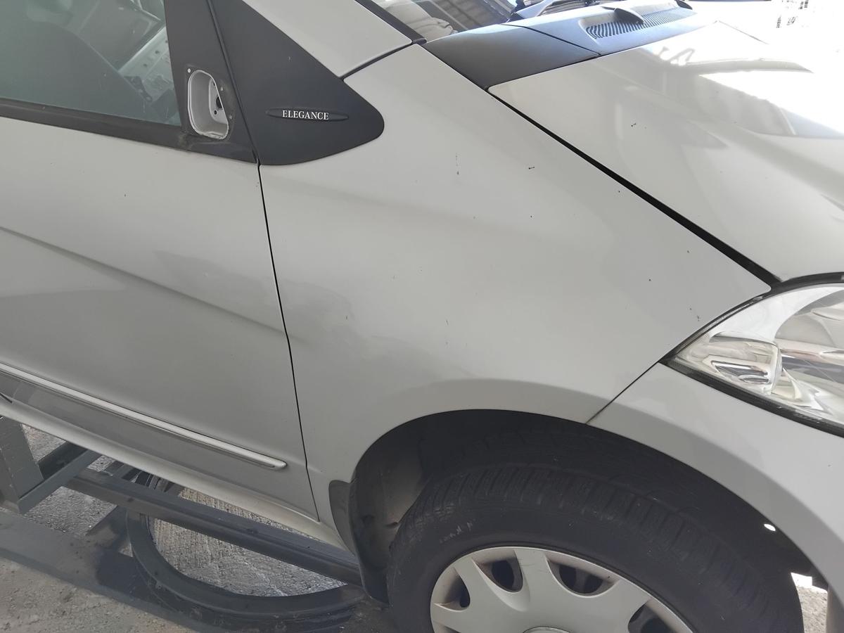 Mercedes W169 Kotfl&uuml;gel vorn rechts 761 Polarsilber Metallic BJ2005