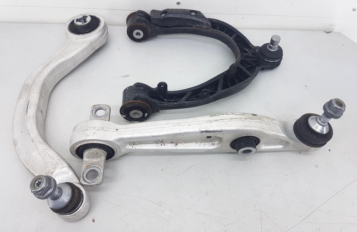 esla Model Y Querlenkersatz vorn rechts Satz Querlenker Bj2022 1044326-00-J