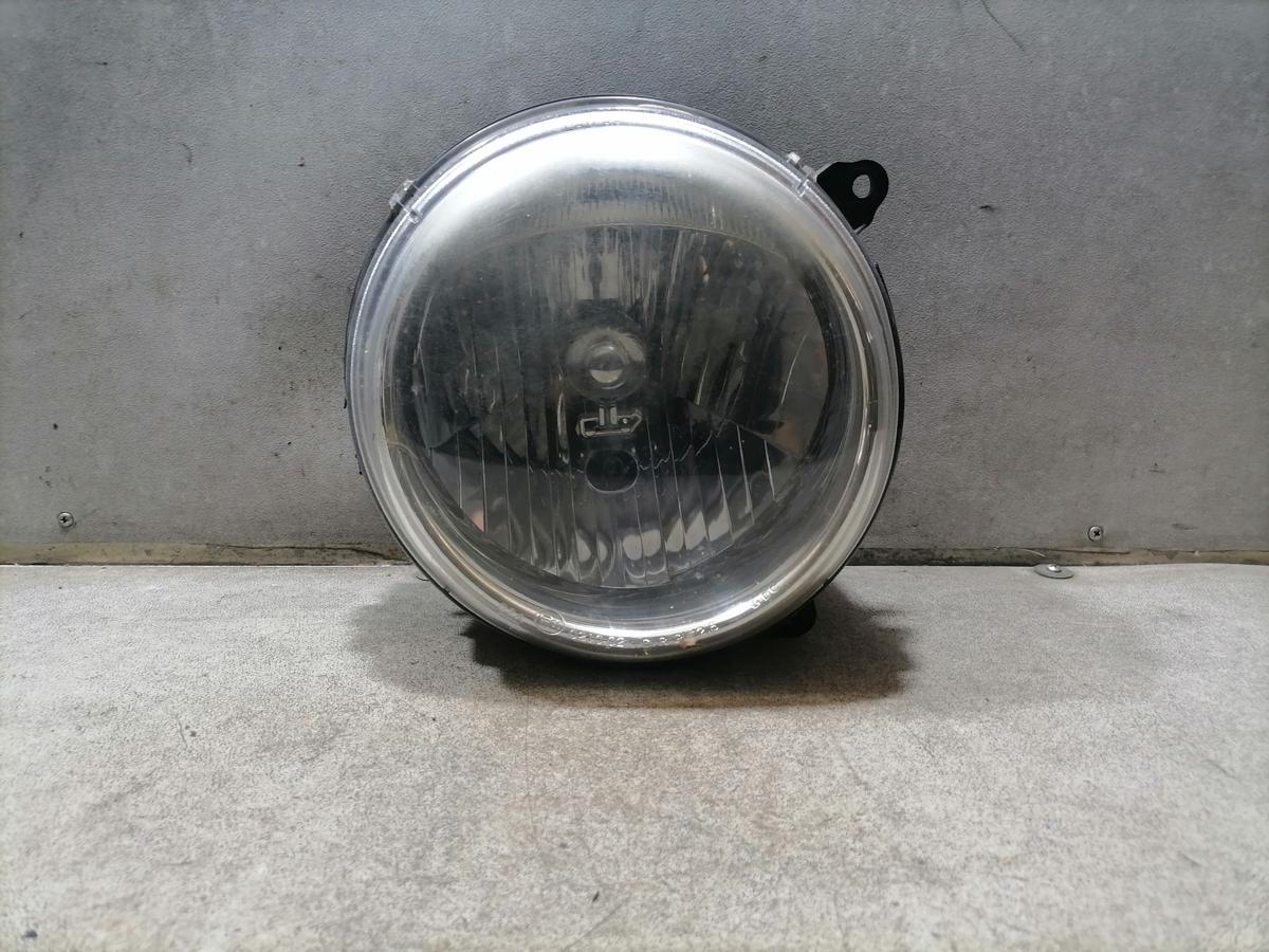 Jeep Cherokee KJ original Scheinwerfer vorn rechts Halogen mit LWR oberhalb vergilbt Bj.2001