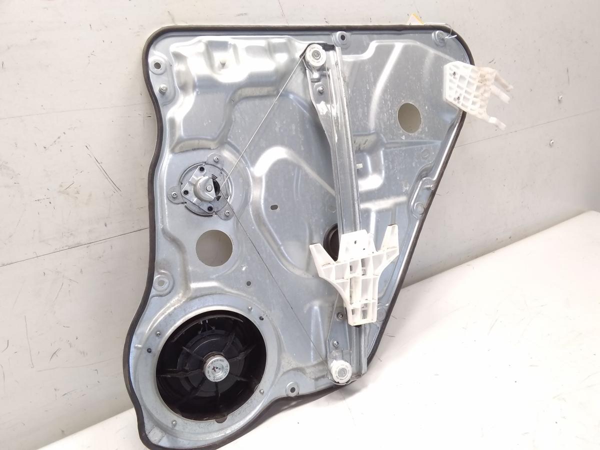 Kia Ceed Kombi ED original Fensterheber hinten links manuell BJ2009