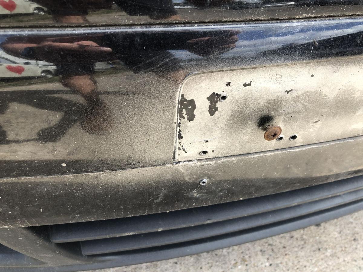 VW Touran 1T 1T1 Sto&szlig;f&auml;nger vorn Frontsch&uuml;rze mit Nebel und SRA LC9X bis 2006