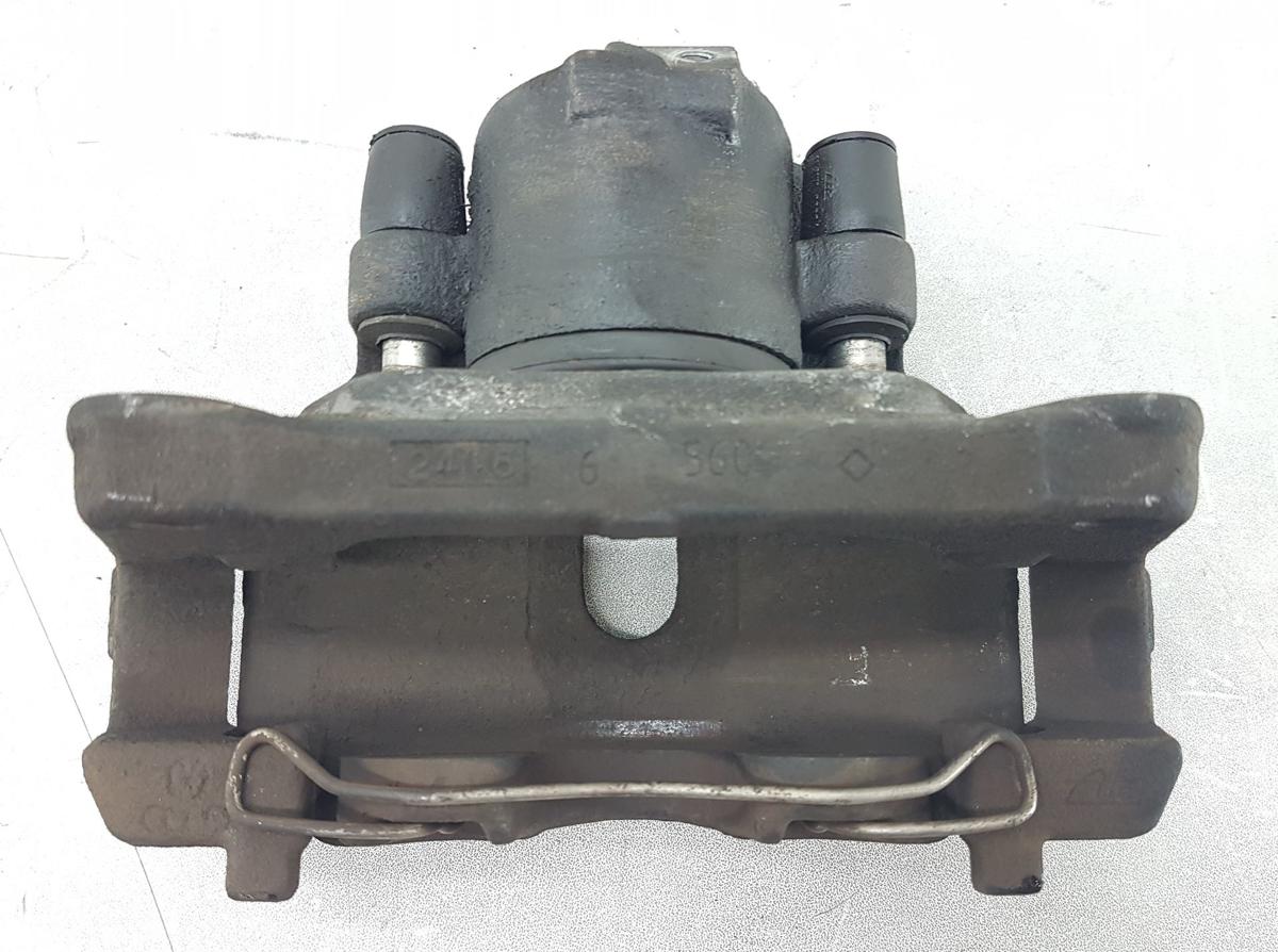 Audi A4 8E Bremssattel vorn links Bj2006 2,0 93kw ALT für Bremse 288x25mm ATE