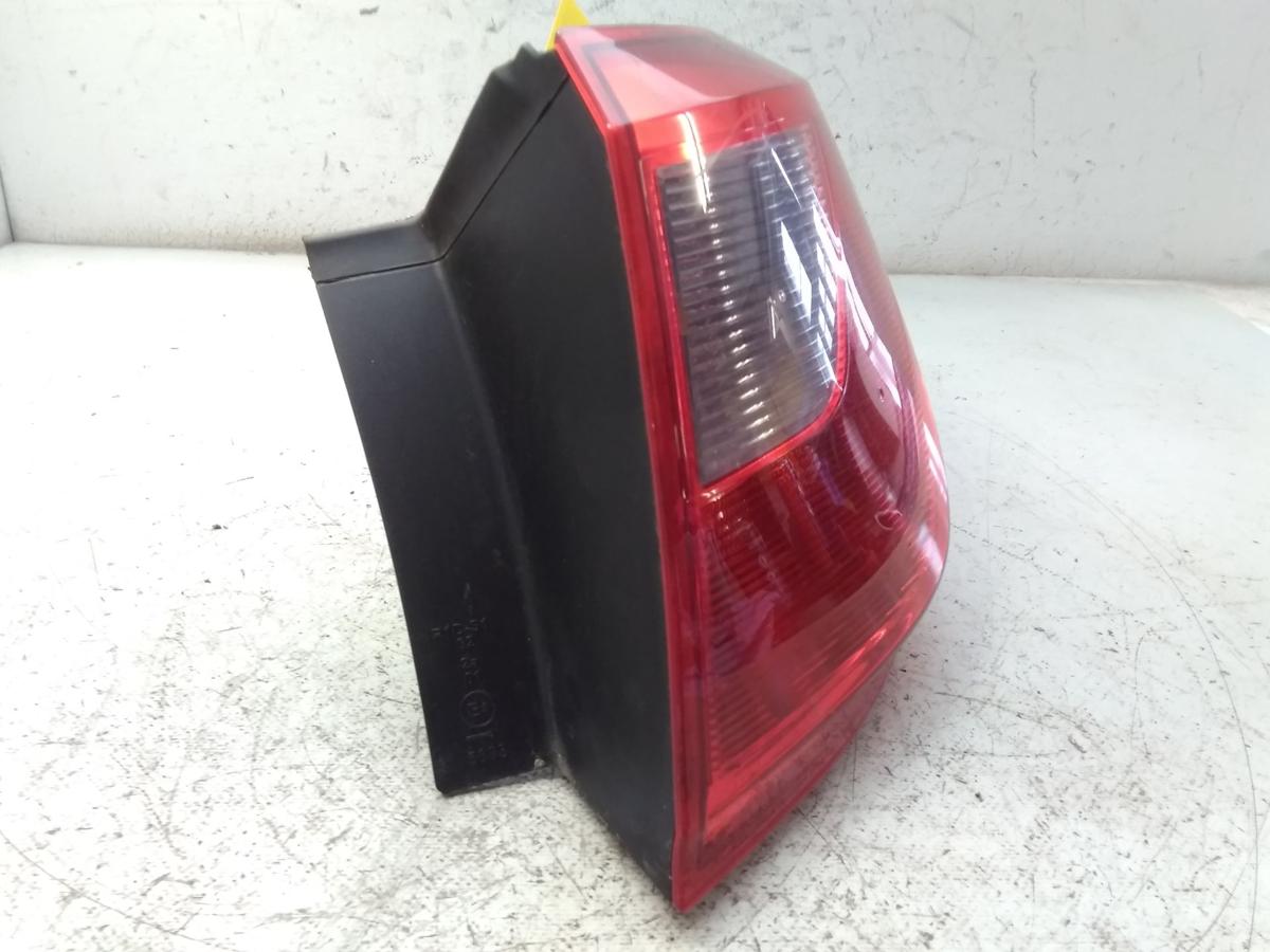 Seat Ibiza ST Kombi 6J original R&uuml;ckleuchte Heckleuchte rechts au&szlig;en BJ2011