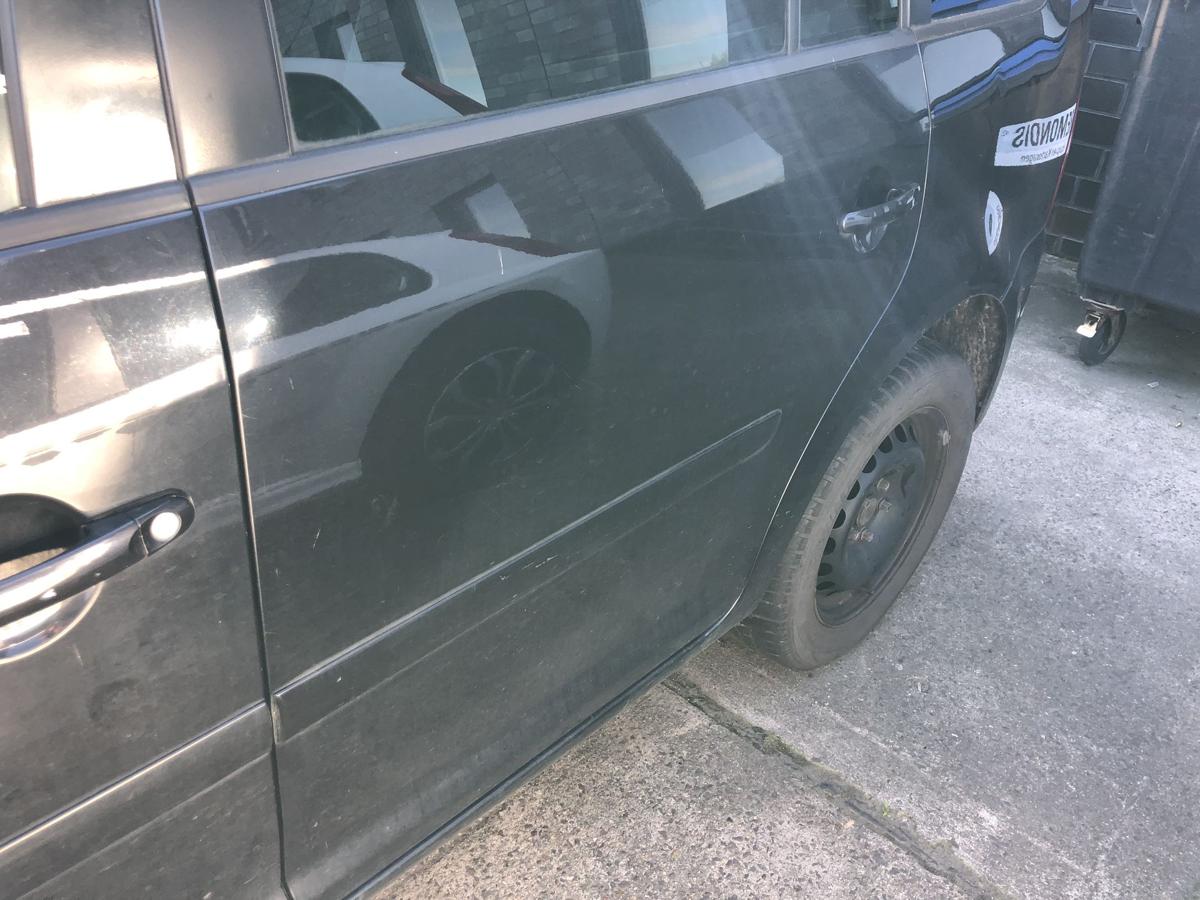 VW Touran 1T 1T1 T&uuml;r hinten links Fondt&uuml;r im Rohbau LC9Z Black Magic Perl