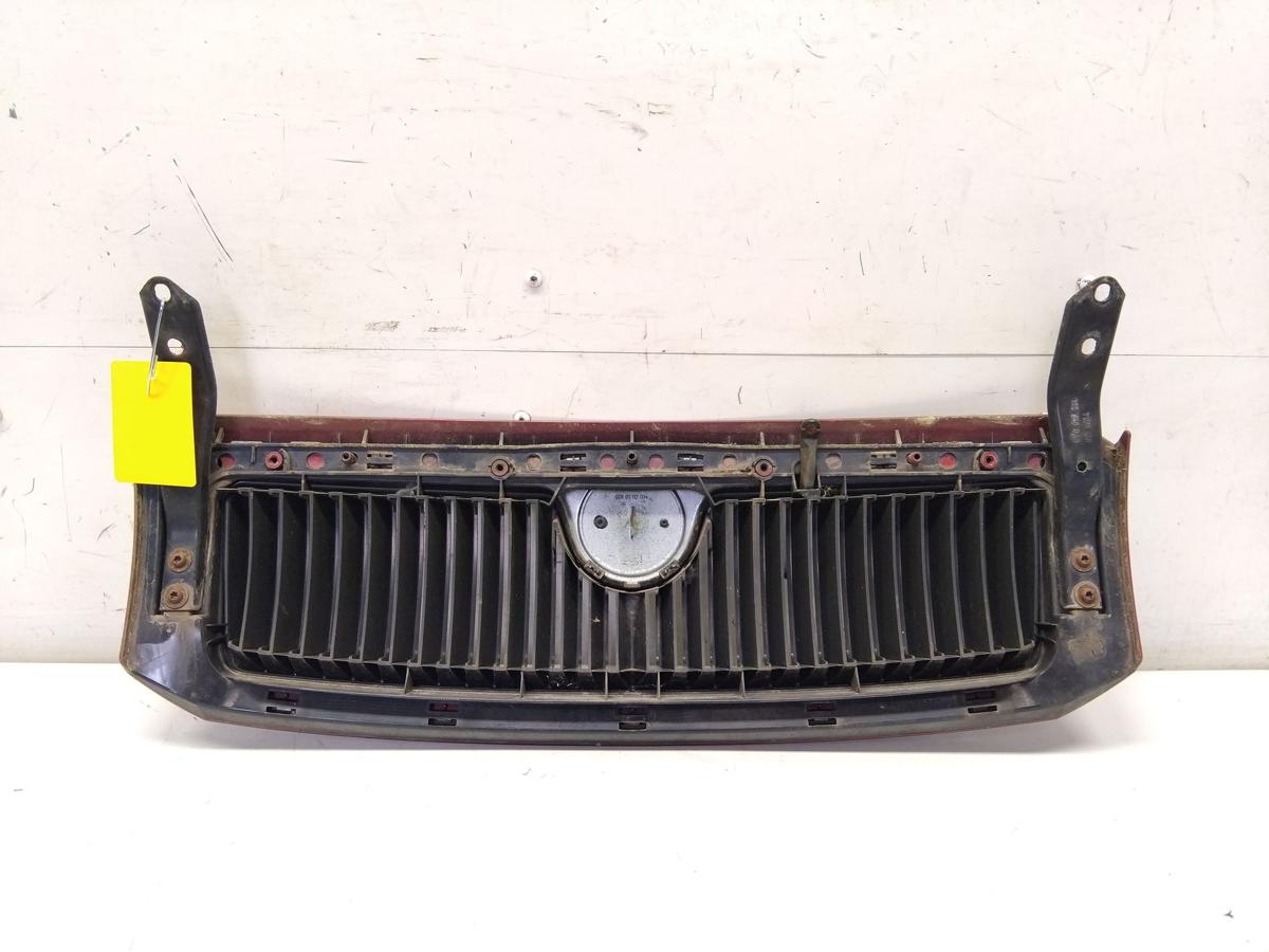 Skoda Fabia 1 6Y original Kühlergrill mit Rahmen LF3W Flamencorotmet. BJ2006
