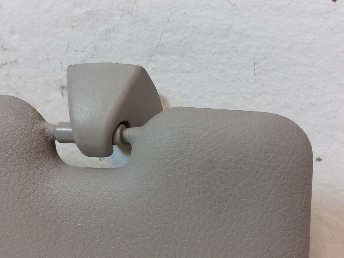 BMW 1er F20 Sonnenblende vorn rechts mit Spiegel Beifahrerseite