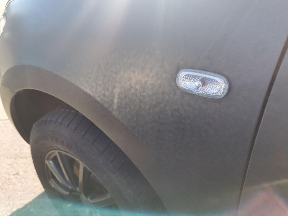 Hyundai Santa Fe CM Kotflügel Fender Seitenwand vorn links foliert TEXT BILDER