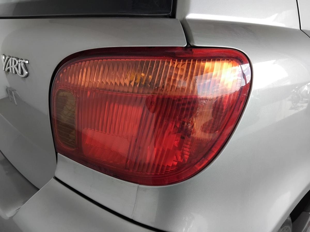 Toyota Yaris P1 original R&uuml;ckleuchte Heckleuchte rechts Facelift BJ2004 Japan