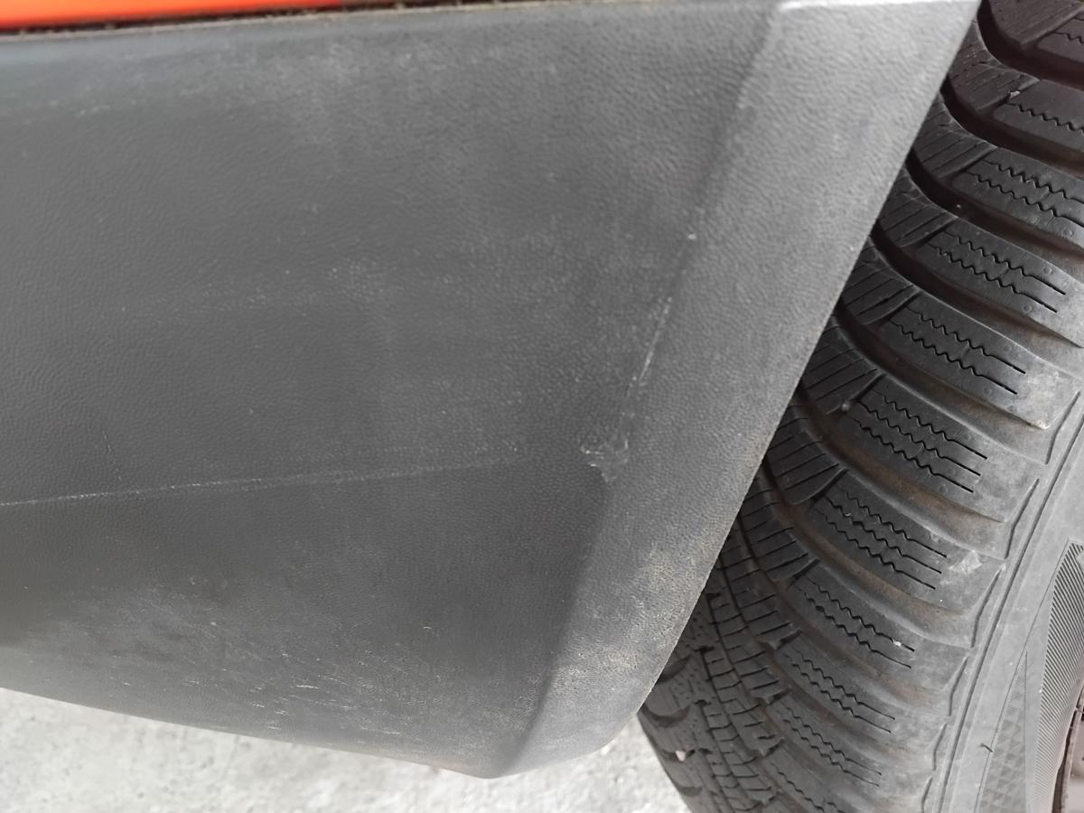 VW Golf 5 1K orig.Stossf&auml;nger Sto&szlig;stange hinten tornadorot LY3D Flie&szlig;heck BJ2004