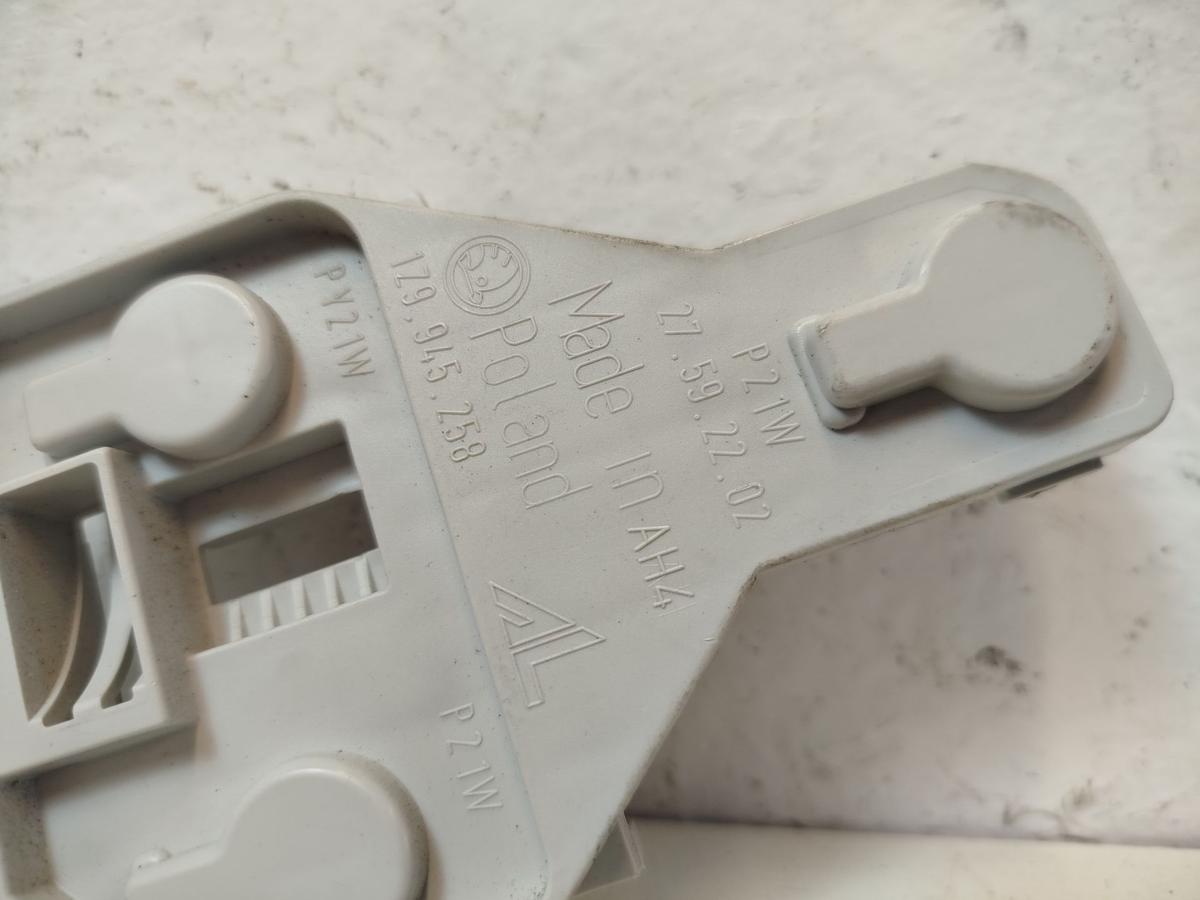 Skoda Octavia 1Z Kombi Lampenträger Lampenfassung Rückleuchte hinten rechts AL