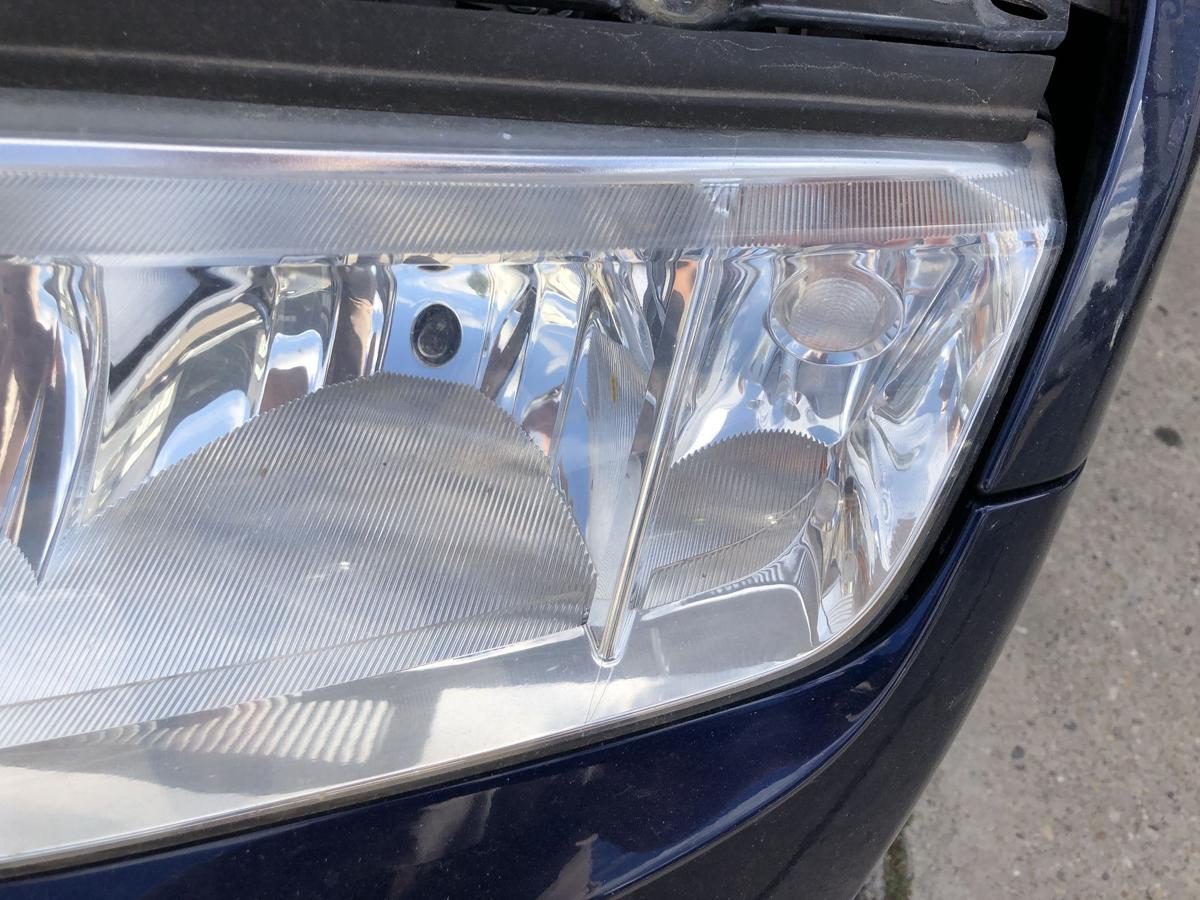 Skoda Fabia 6Y Scheinwerfer links Hauptscheinwerfer Halogen HELLA OEM