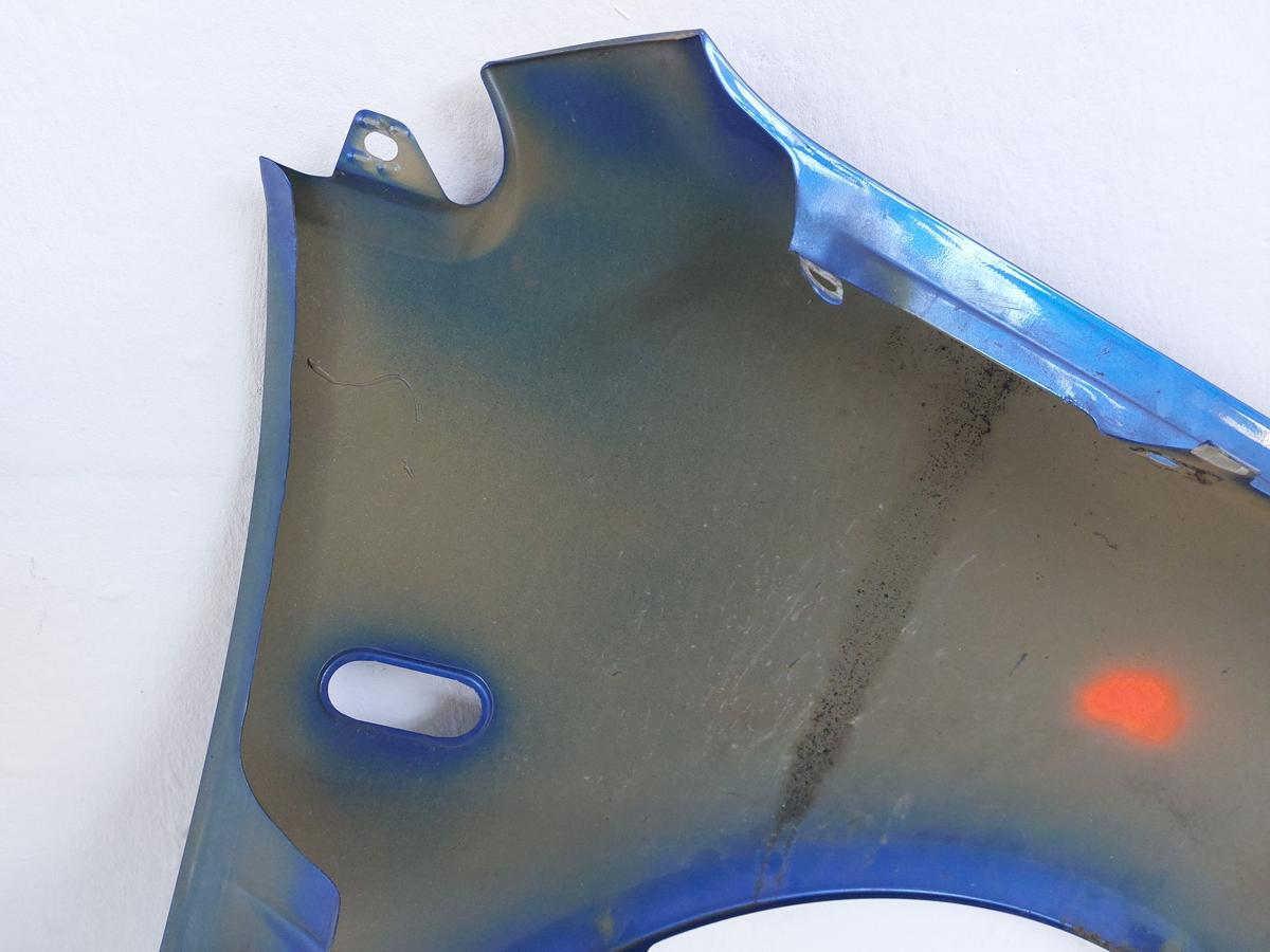 VW Polo 9N1 Kotflügel Fender vorn links LA5M Mercatoblaumetallic Rostpickel