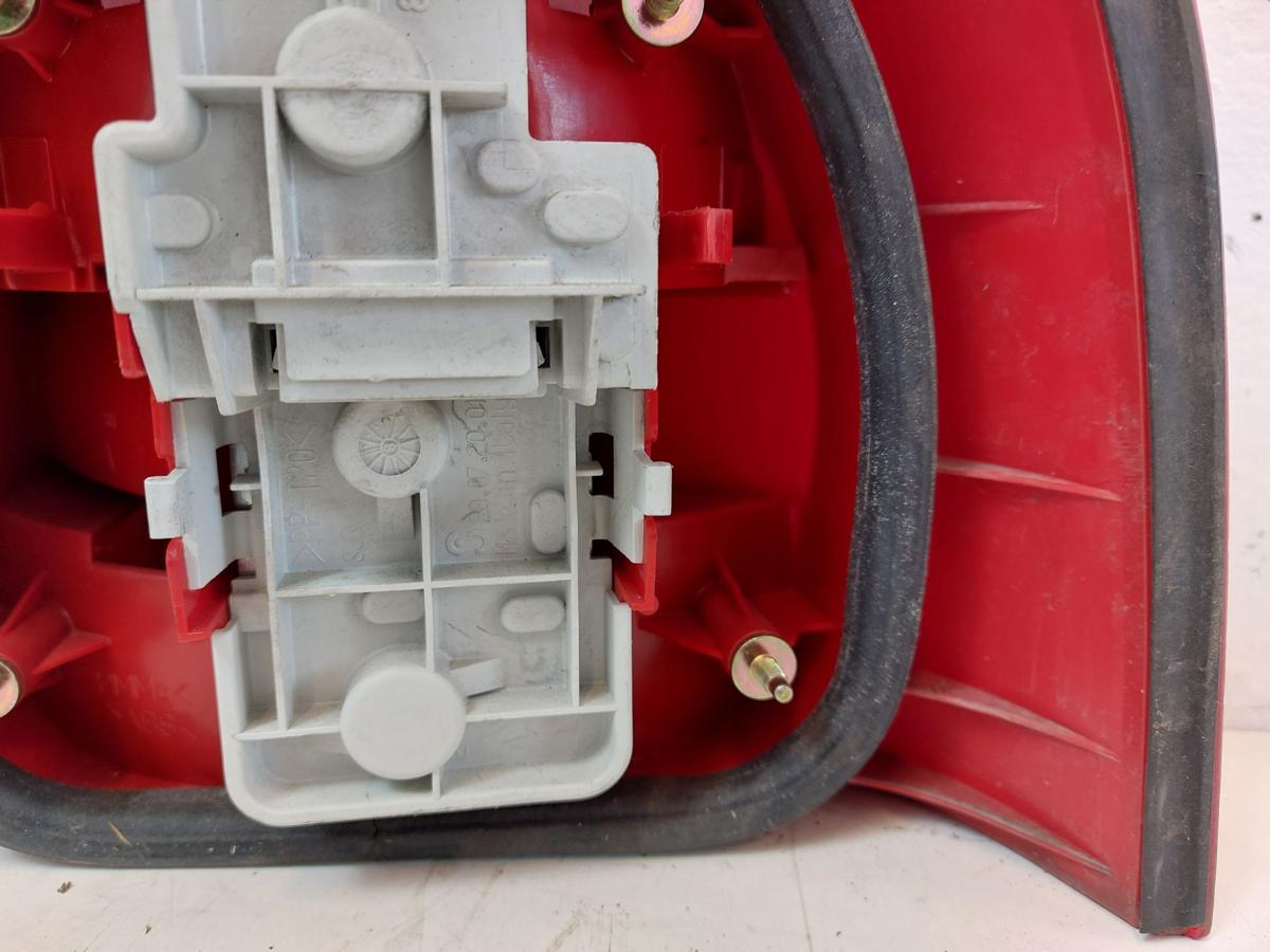 Audi A3 8L R&uuml;ckleuchte Schlussleuchte hinten links OE 3 T&uuml;rer bis Bj 2000