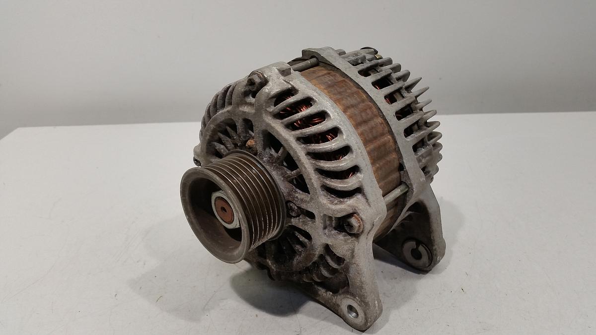 Nissan Note E11 orig Lichtmaschine Generator 1598ccm 81kw Bj 2006