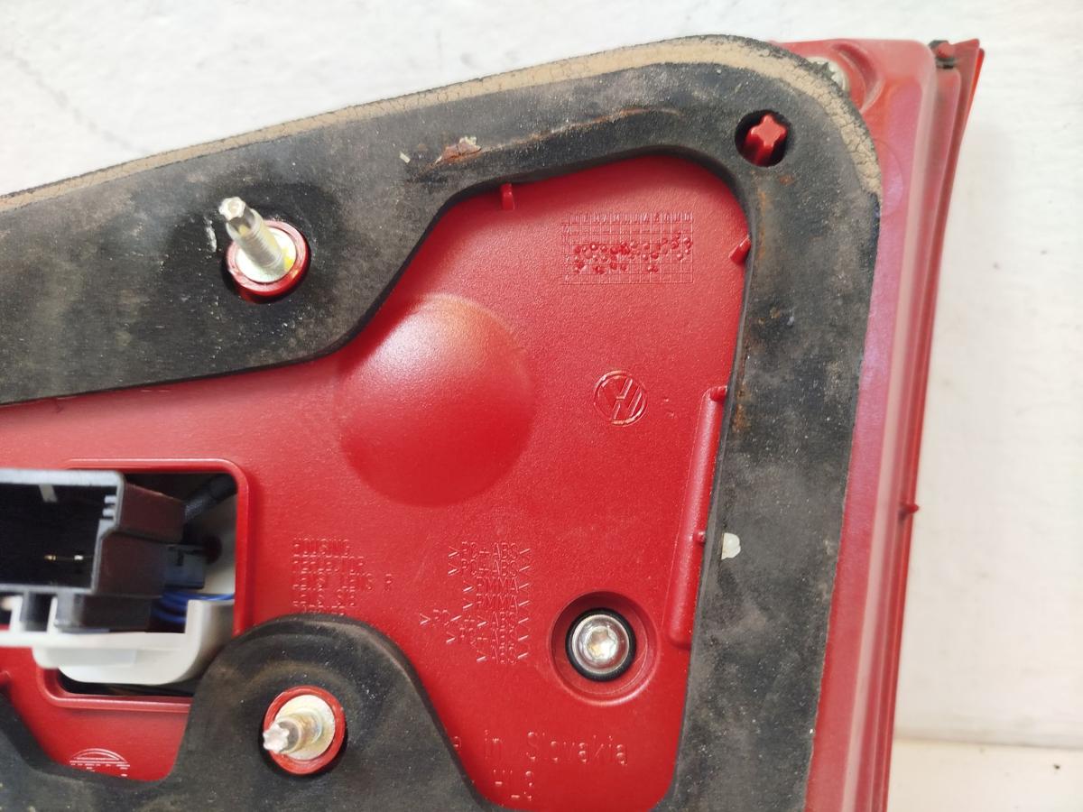 VW Passat 3C B7 Variant R&uuml;ckleuchte innen links R&uuml;cklicht R&uuml;ckscheinwerfer RISS