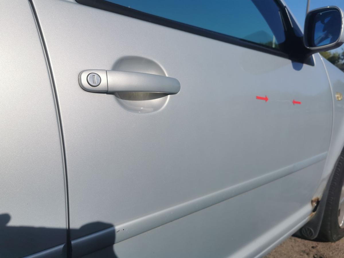 VW Bora 1J Fahrertür Tür Autotür vorn rechts Rohbautür LB7Z Satinsilber Met