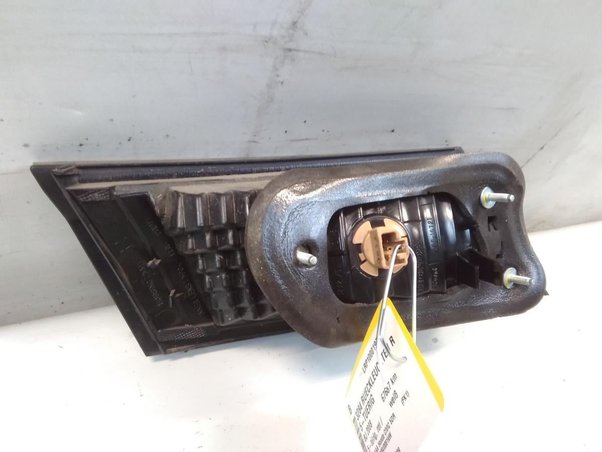 Honda Civic 8 FK1 original R&uuml;ckleuchte Schlussleuchte innen rechts 5t&uuml;rig BJ2008